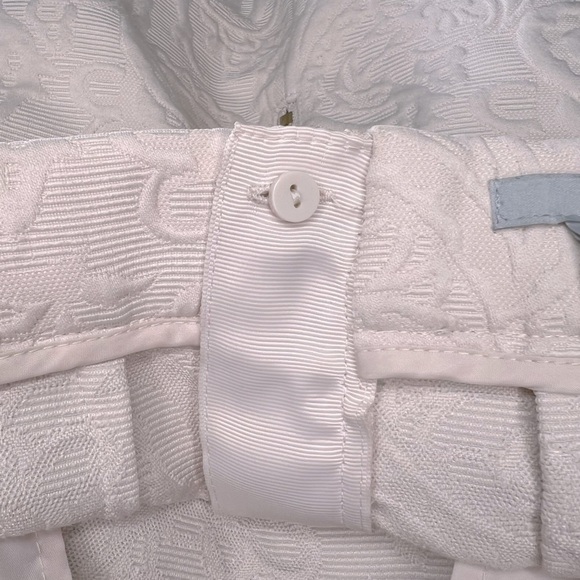 H&M Beautiful Light Pale Pink Embossed Paisley Pattern Skirt - Size 6, Like New - Picture 8 of 9